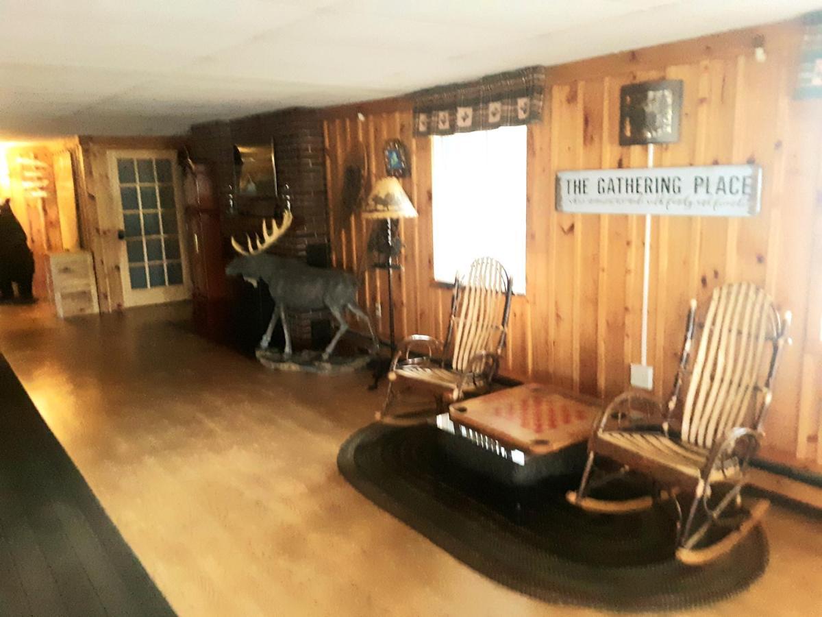 Maine Woods Inn ブルワー  エクステリア 写真