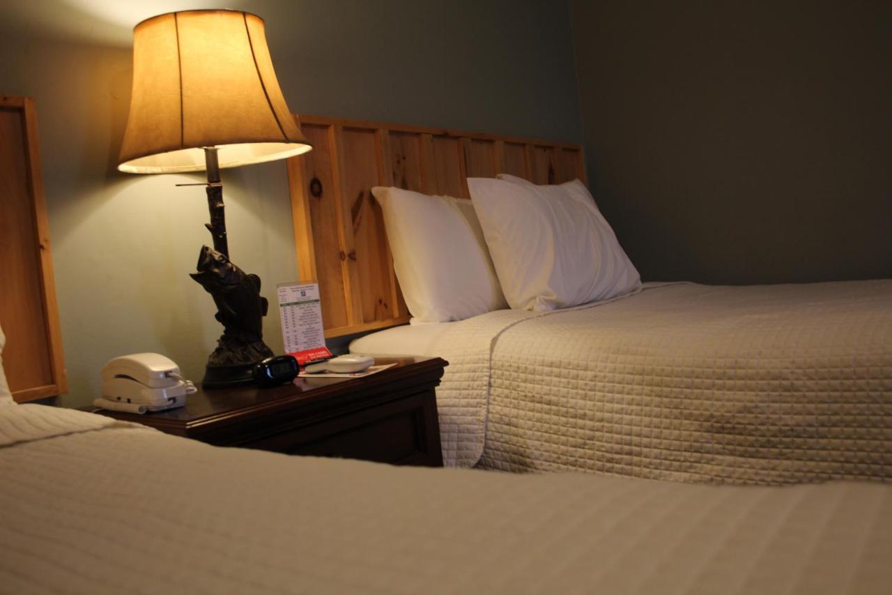 Maine Woods Inn ブルワー  エクステリア 写真