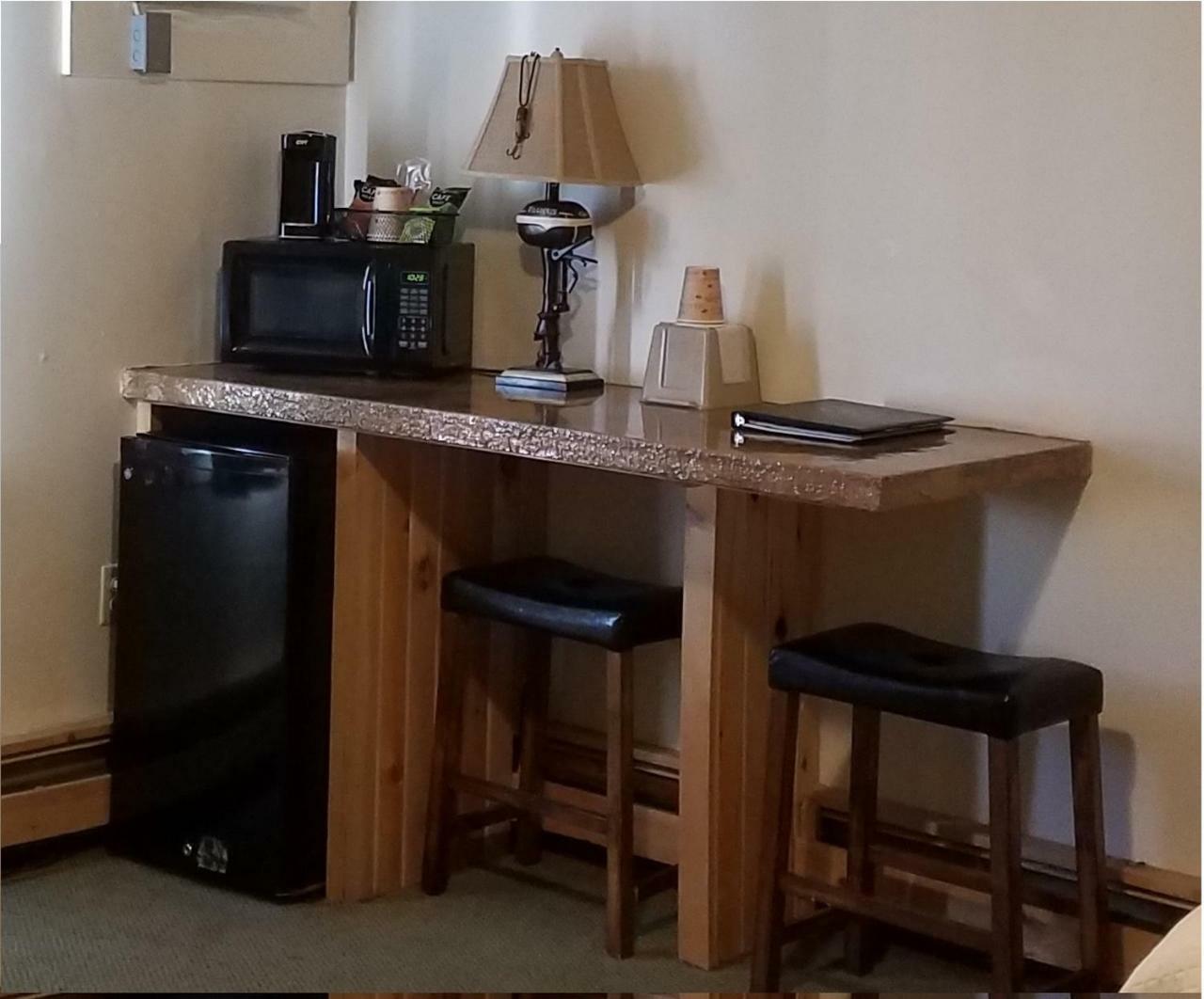 Maine Woods Inn ブルワー  エクステリア 写真