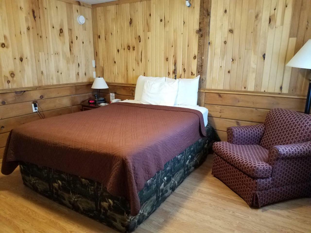 Maine Woods Inn ブルワー  エクステリア 写真